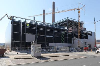 Baudokumentation der neuen Veranstaltungshalle 'Hafen 1' in der Autostadt in Wolfsburg