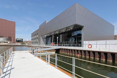 Baudokumentation der neuen Veranstaltungshalle 'Hafen 1' in der Autostadt in Wolfsburg