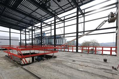 Baudokumentation der neuen Veranstaltungshalle 'Hafen 1' in der Autostadt in Wolfsburg