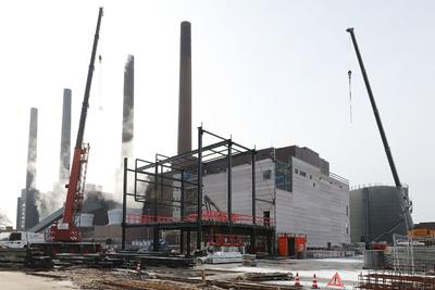 Baudokumentation der neuen Veranstaltungshalle 'Hafen 1' in der Autostadt in Wolfsburg